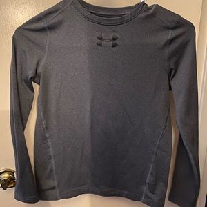 Youth medium shirt long sleeve